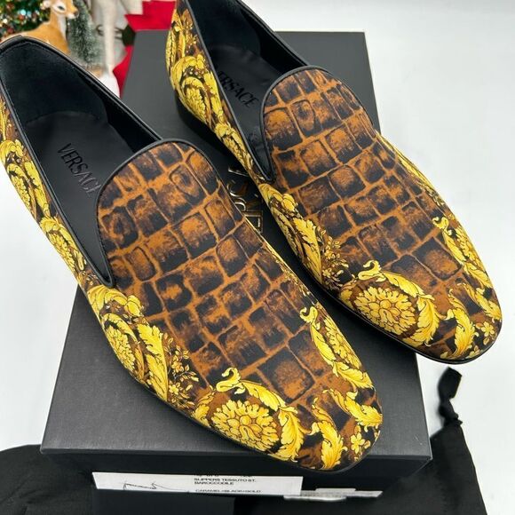 Men’s Versace Barraco print silk loafers size 42 made in Italy main image 6